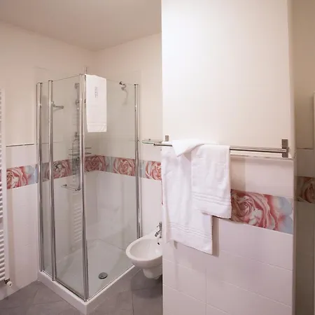 Lacroma Aparthotel Grado Room photo